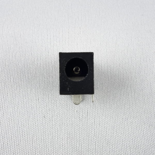 DCジャック 2.5mm 基板取付け用(4A/2A 12V)【MJ-180PH】