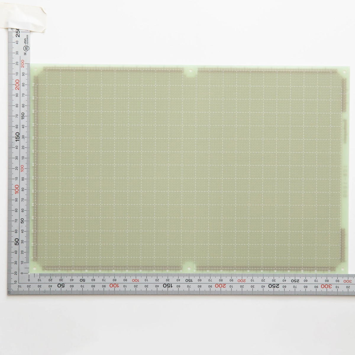 ユニバーサル基板 片面 ガラスエポキシ 300×200mm【ICB-100G】