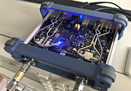 ＜　ミリ波5G対応アップ・ダウン・コンバータ「MZ-mmCon1」　＞