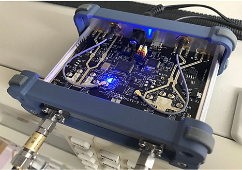 ＜ ミリ波5G対応アップ・ダウン・コンバータ「MZ-mmCon1」 ＞